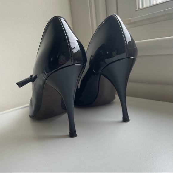 Stuart Weizman Black Patent Leather Peep Toe Mary Janes - Picture 8 of 15
